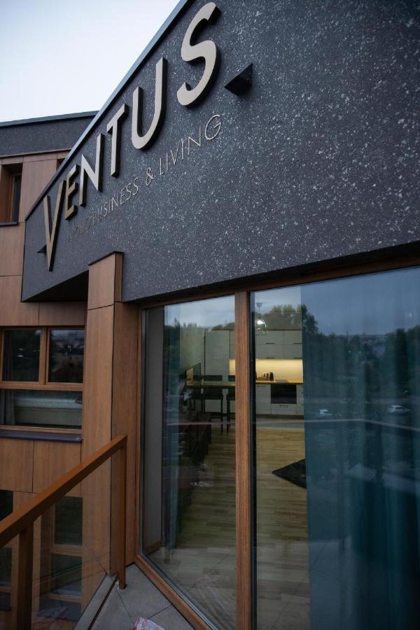 Family & Business Elegant Apartments Ventus IX Wiekow- Centrum Downtown New! เคียลเซ ภายนอก รูปภาพ