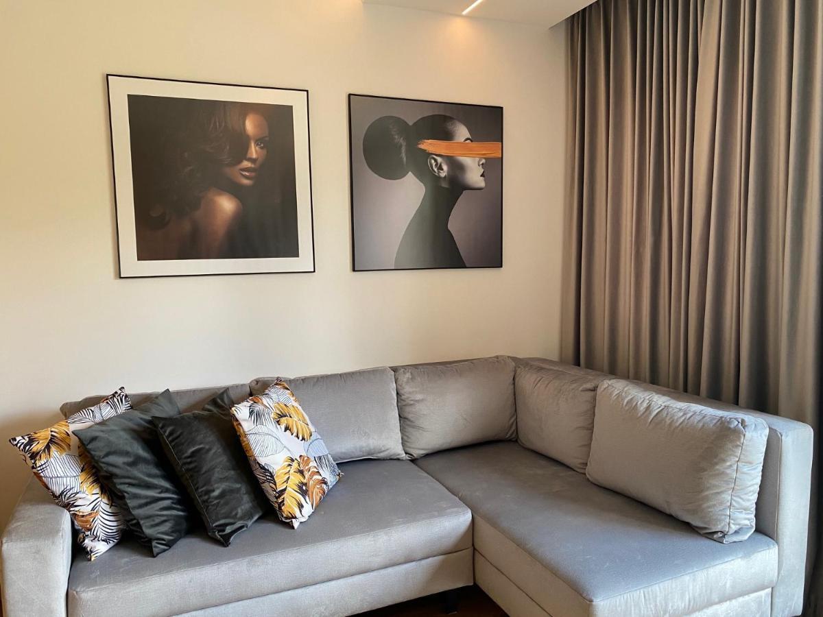 Family & Business Elegant Apartments Ventus IX Wiekow- Centrum Downtown New! เคียลเซ ภายนอก รูปภาพ