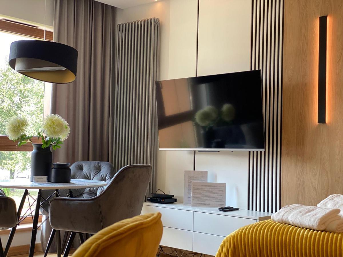 Family & Business Elegant Apartments Ventus IX Wiekow- Centrum Downtown New! เคียลเซ ภายนอก รูปภาพ